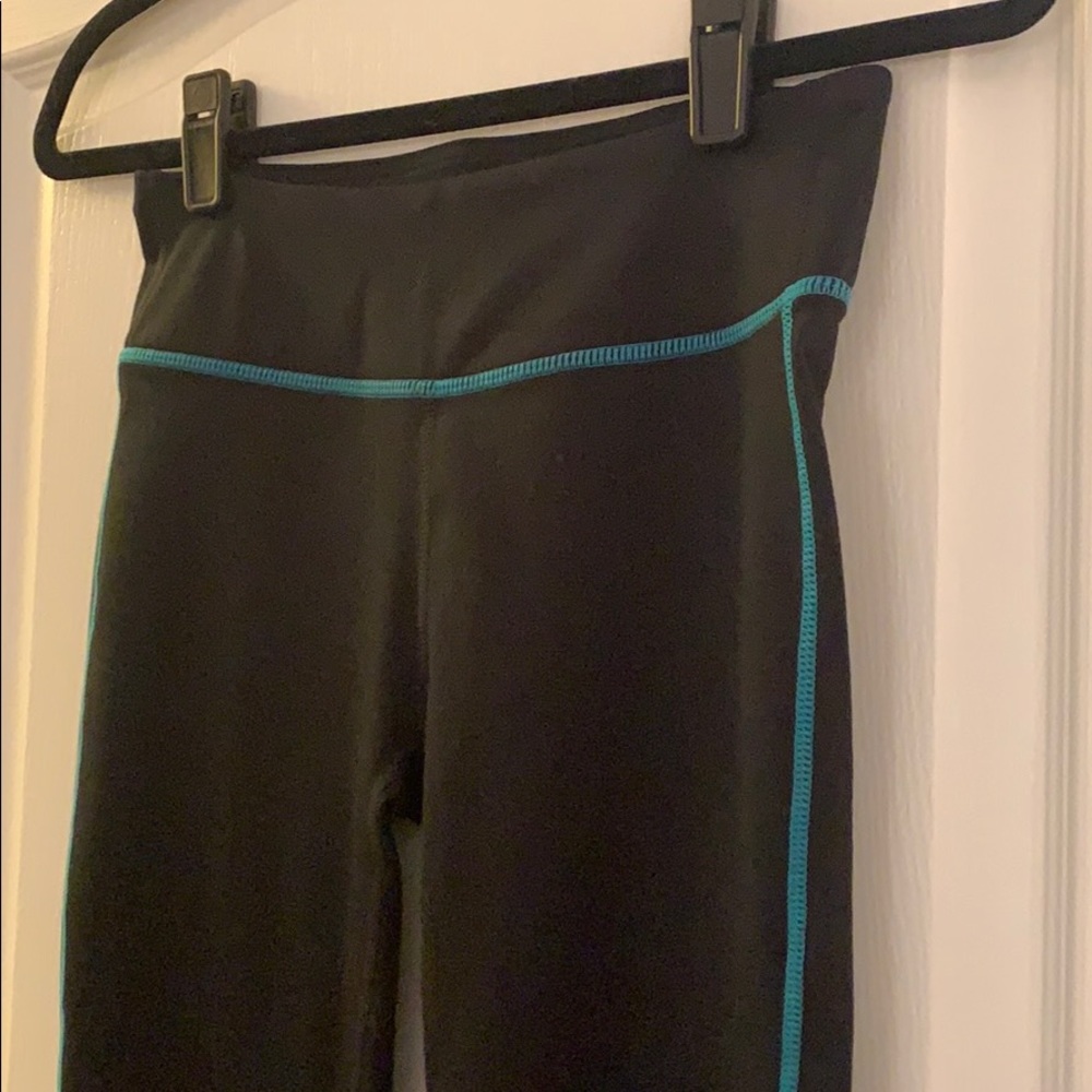 Fabletics Leggings - Picture 2 of 4